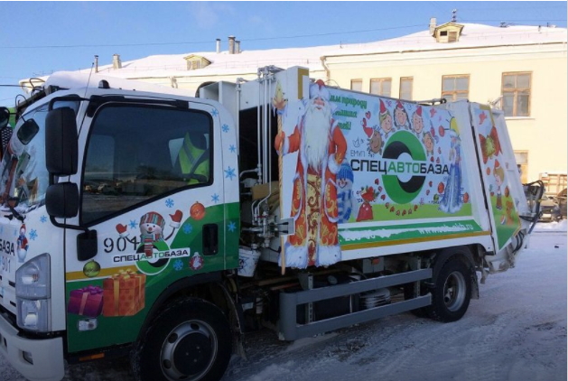 В России решили создать праздничное настроение с помощью мусоровозов